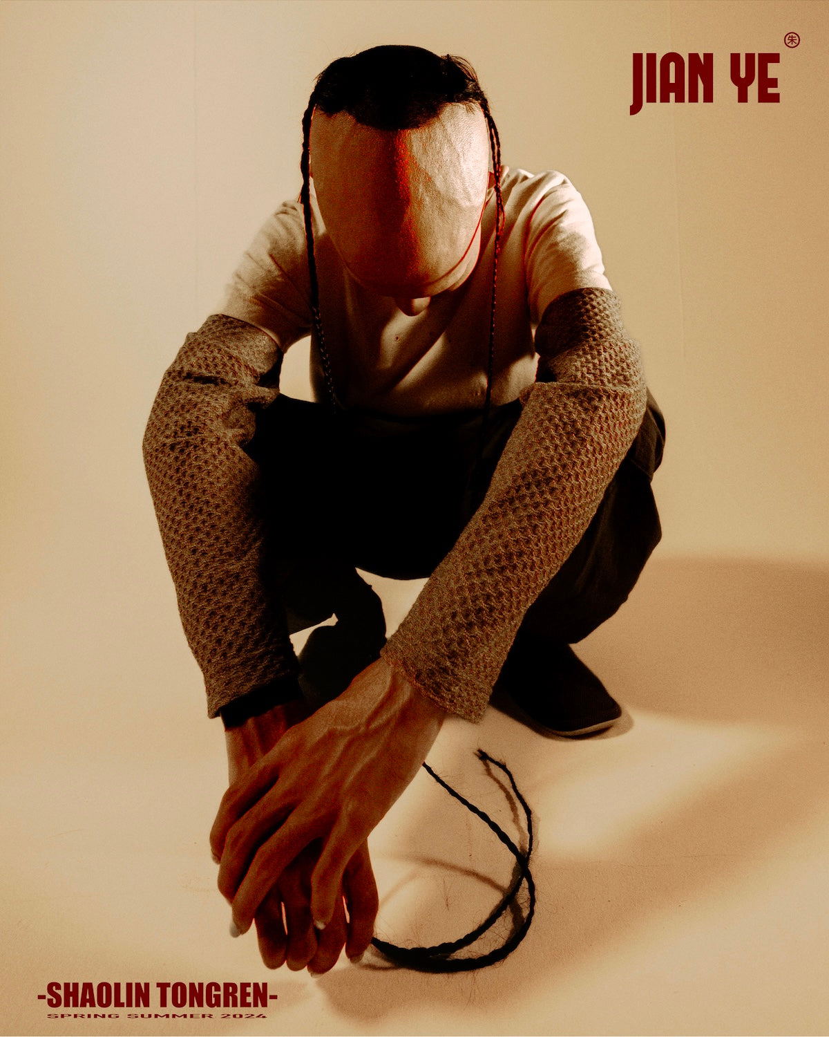 SHAOLIN TONGREN look 1