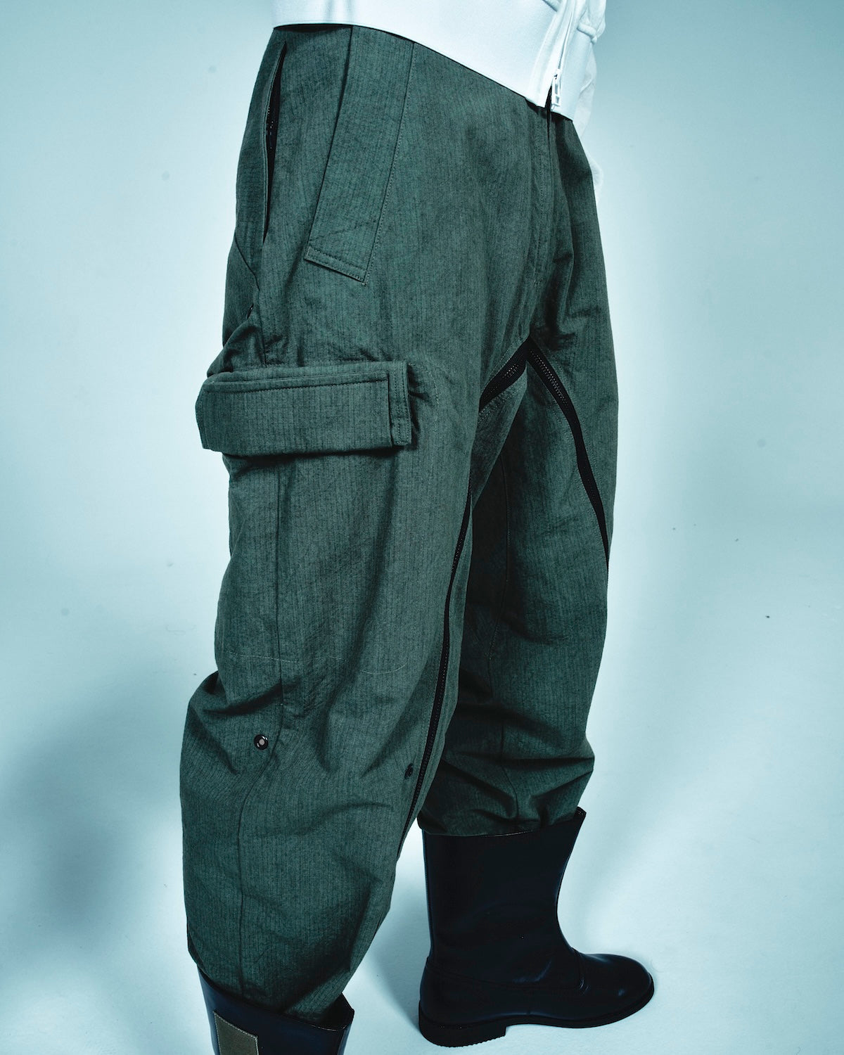 E.F.S look 34